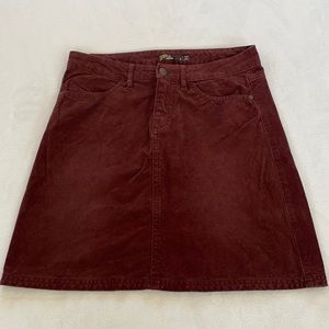 Prana maroon skirt